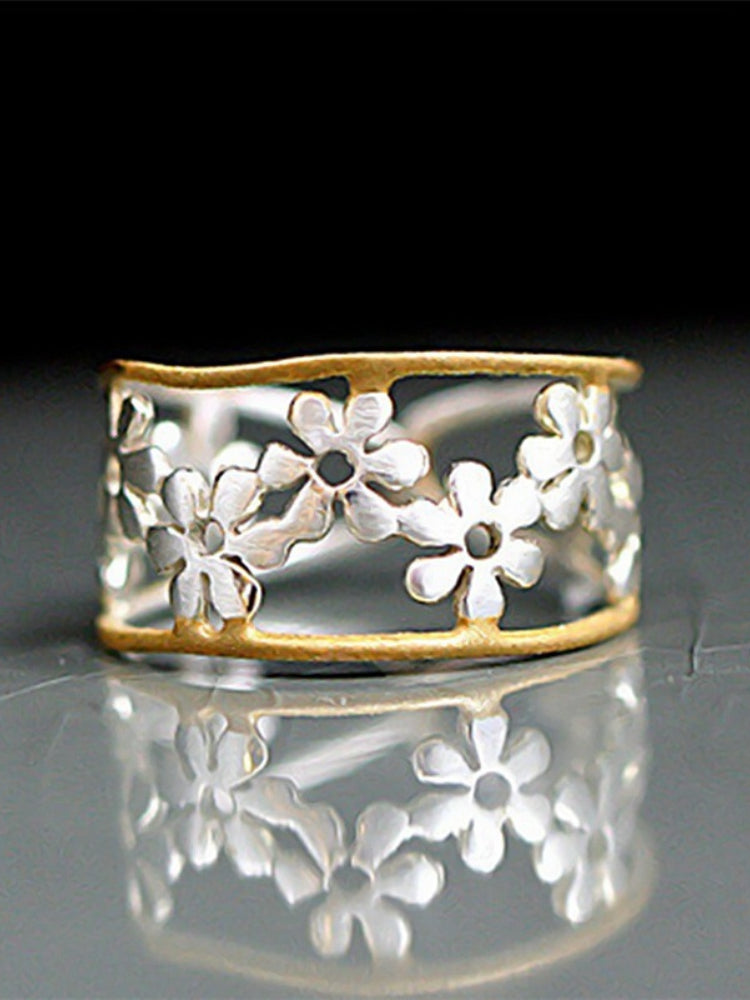 Wisherryy Floral Hollow Carving Adjustable Ring