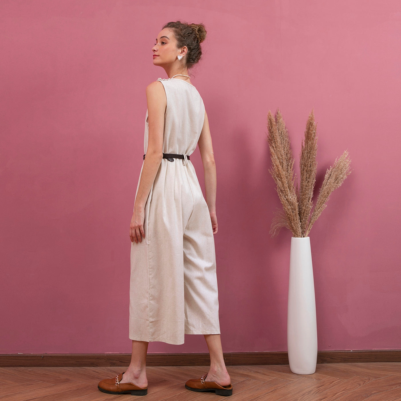 Women's Sleeveless V-Neck Cotton Linen Jumpsuit