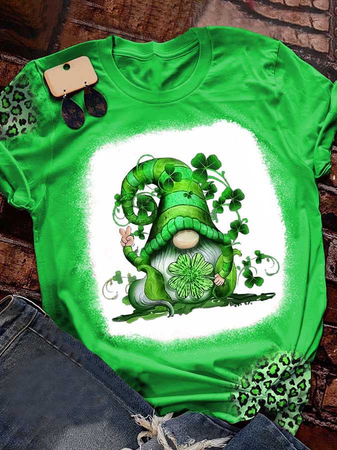 Gnome Leopard St.Patrick's Day Shamrock Print T-Shirt